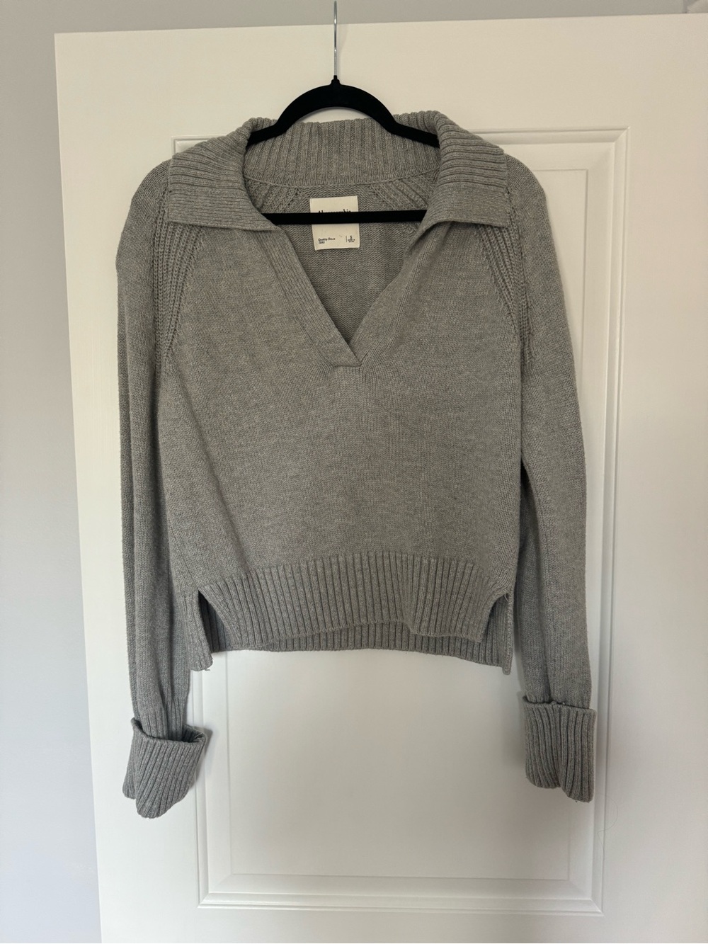 Women’s Abercrombie & Fitch Collard Sweater